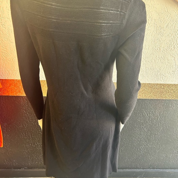 Black Is Beautiful - Picture 3 of 5